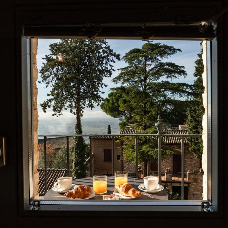 Palazzo Sbaraglini - Suite with Balcony - 5