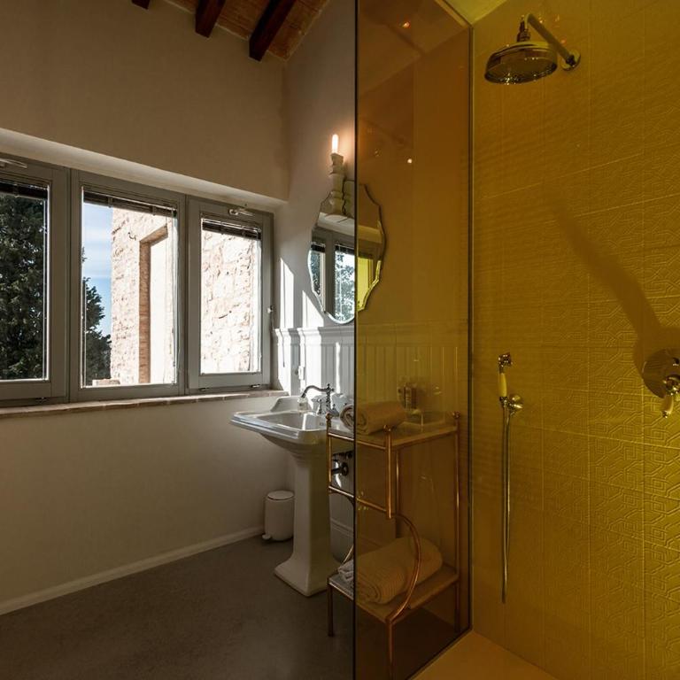 Palazzo Sbaraglini - Suite with Balcony - 8