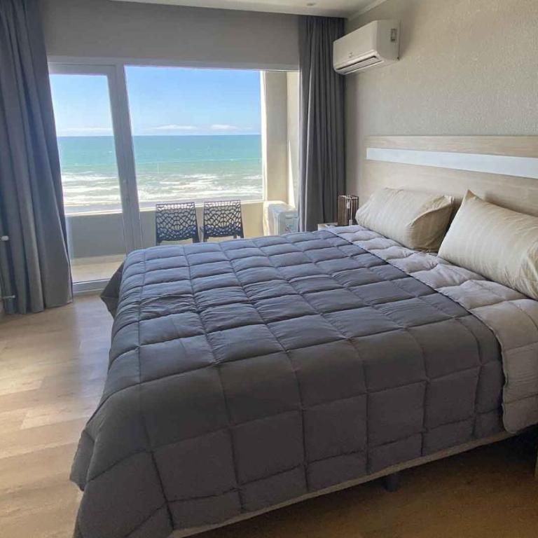 Oceano - Two-Bedroom Deluxe Apartment with Ocean View - 10