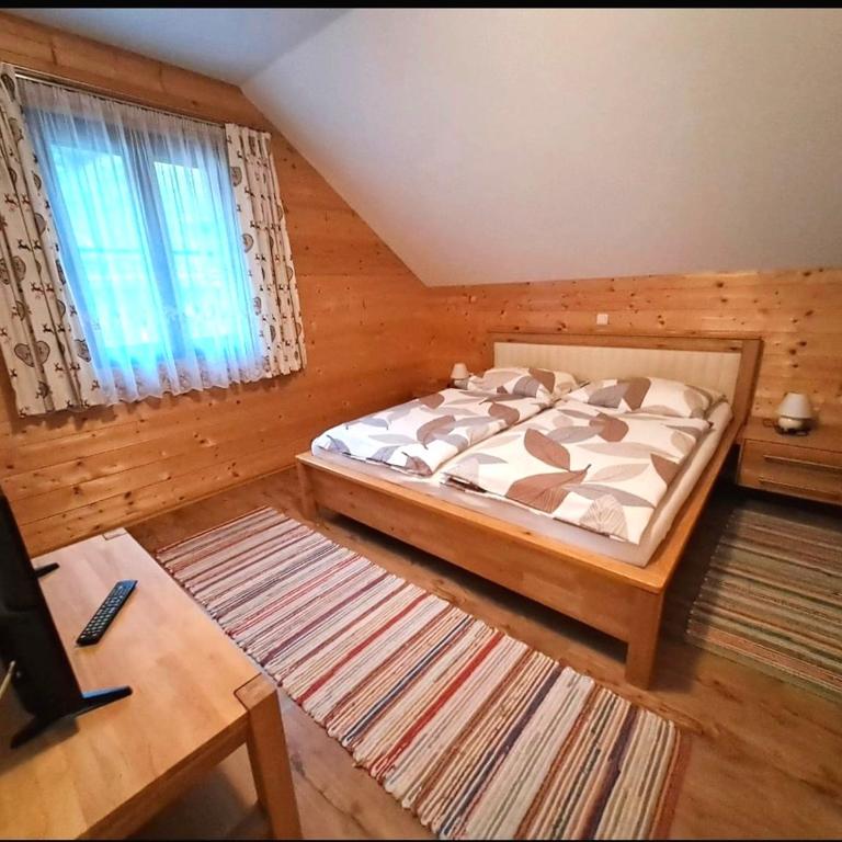 Ferienwohnung Almenland Familie Bruggraber mit 2 Schlafzimmer - Apartment mit 1 Schlafzimmer - 14