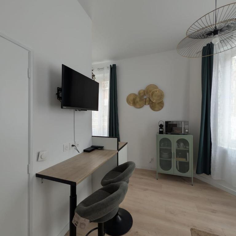 Refuge lumineux au pied de la cathédrale - One-Bedroom Apartment - 18
