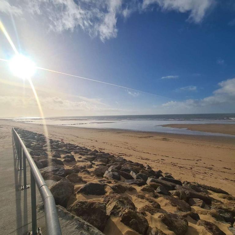 Superbe Appartement 3 pièces, 6 Couchages, Plage à 50m - FR-1-224C-365 - Apartment - 20