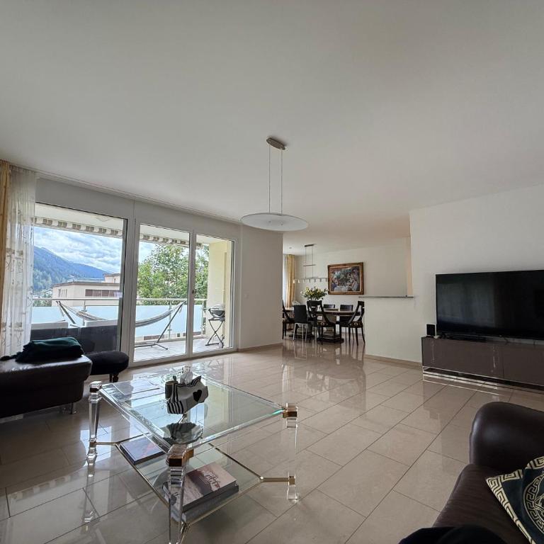 165 qm moderne 4 Zimmer Wohnung mit Bergsicht - Piz Alpina - Apartment mit 3 Schlafzimmern - 1