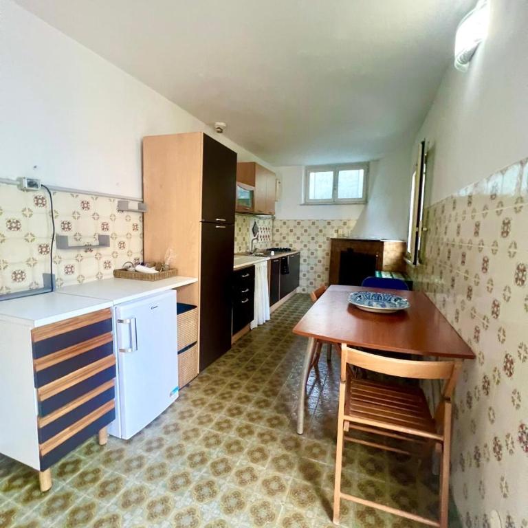 Al Castello - UN LETTO IDEALE - Appartamento con 2 Camere da Letto - 5
