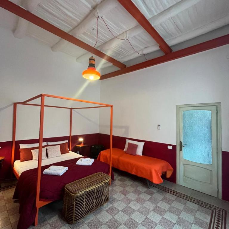 Charming apartment with balcony in the historic center - Appartamento con 3 Camere da Letto - 35