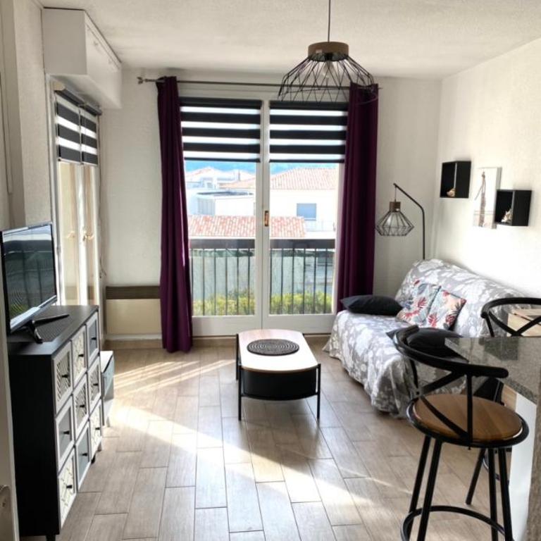 Farniente et douceur en plein Centre de Calvi - Two-Bedroom Apartment - 7