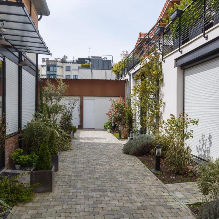 Stunning And Luxurious 3BR Loft 5min From Paris In The Heart Of Boulogne - Maisonette-Apartment - 23