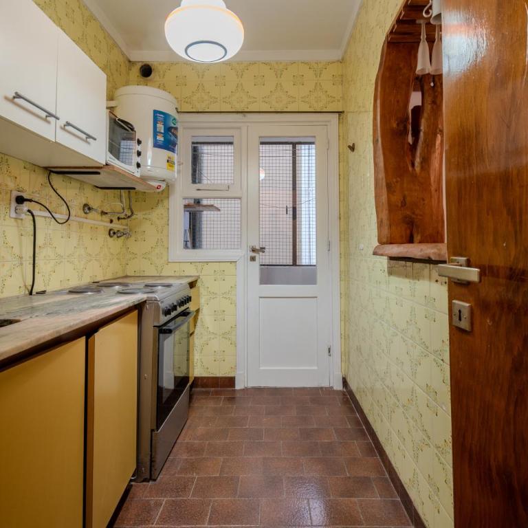 2 ambientes en La Perla Centro Para 4 personas - Two-Bedroom Apartment - 8
