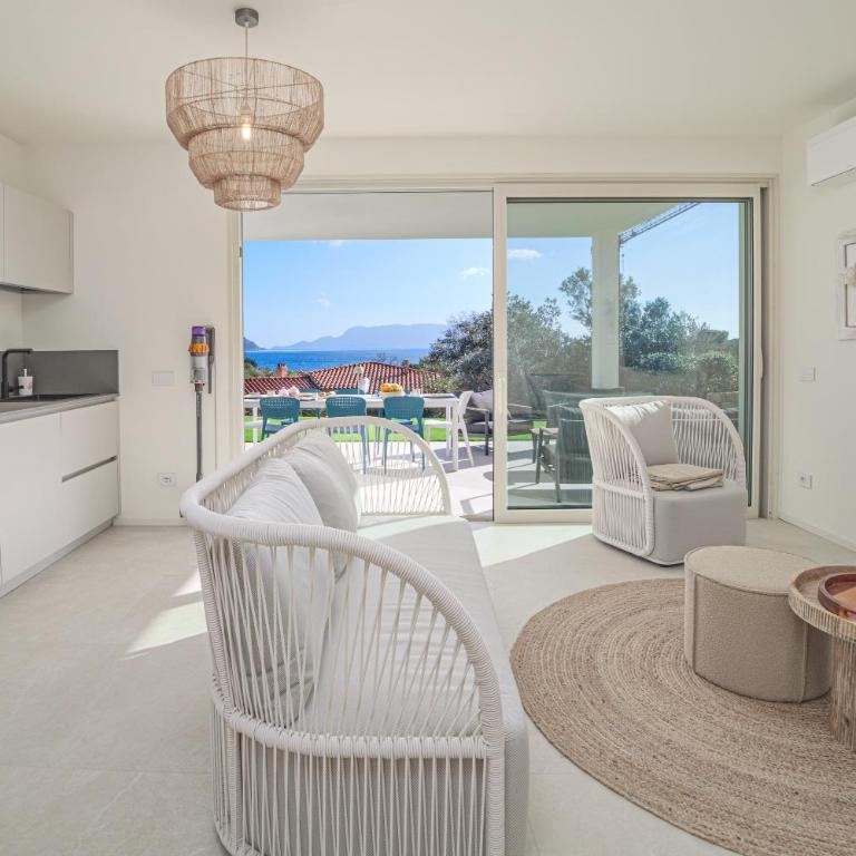 Cala Sole Suite - by And Service - Appartamento Deluxe con 2 Camere da Letto e Vista Oceano - 3