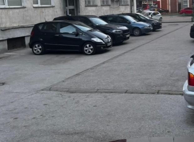 Nis Centar - parking - One-Bedroom Apartment - 40
