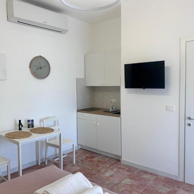 Appartamenti Purofiore - Three-Bedroom Apartment with Balcony - 18