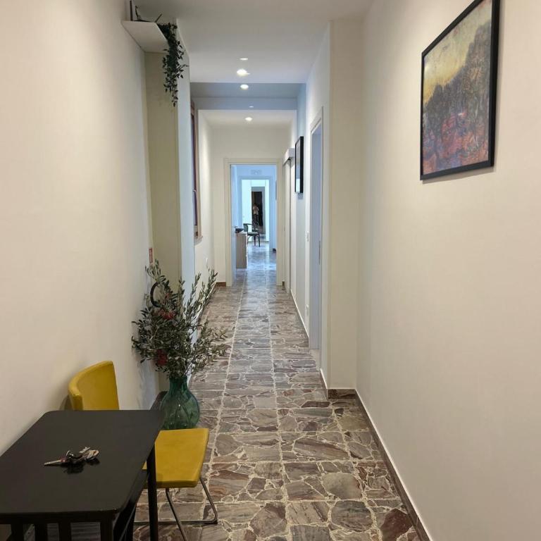 Appartamenti Purofiore - Three-Bedroom Apartment with Balcony - 9