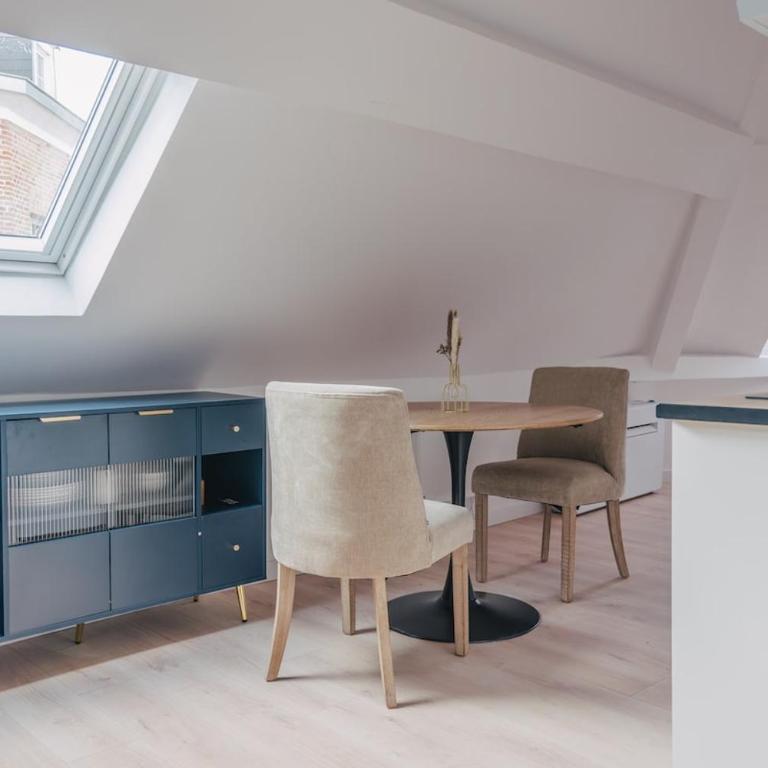 Le Bleu Urbain Logement Chic en Centre-Ville - Appartement 2 Chambres - 7