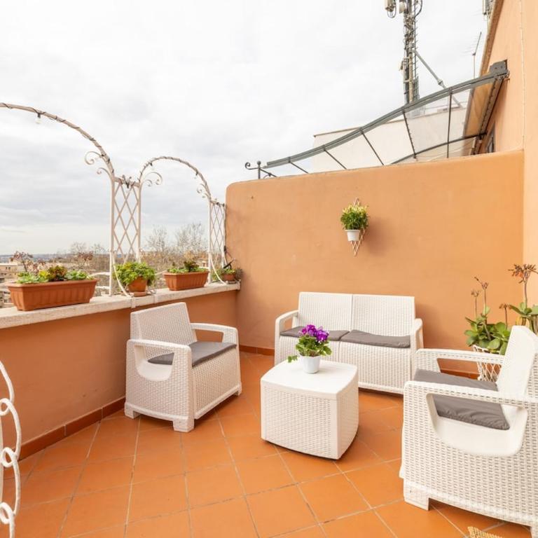 Delightful attic with terrace-Caffarella - Appartamento con 1 Camera da Letto - 28