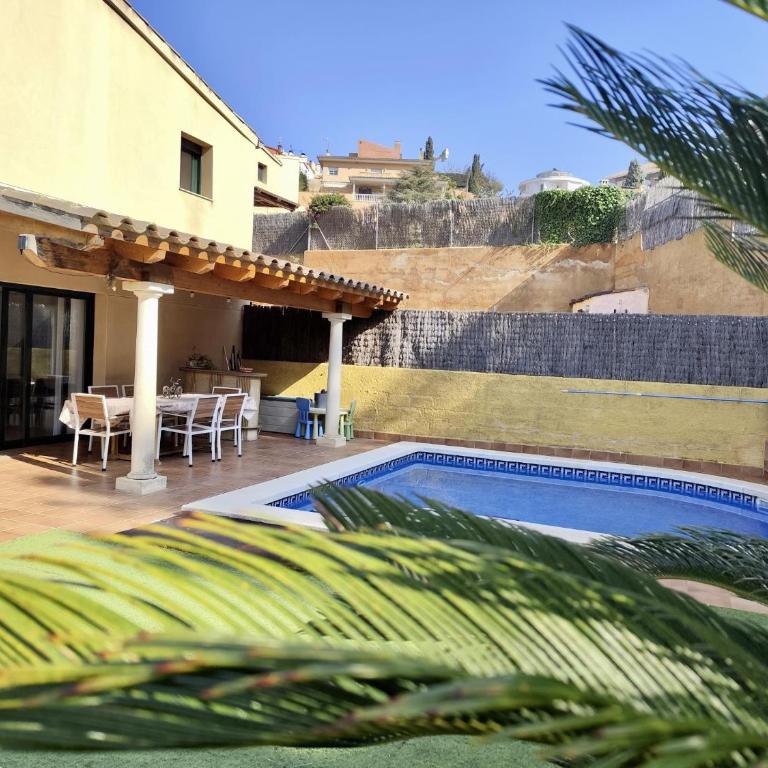 EVH105 - Casa con piscina privada - Casa de 3 dormitorios - 70