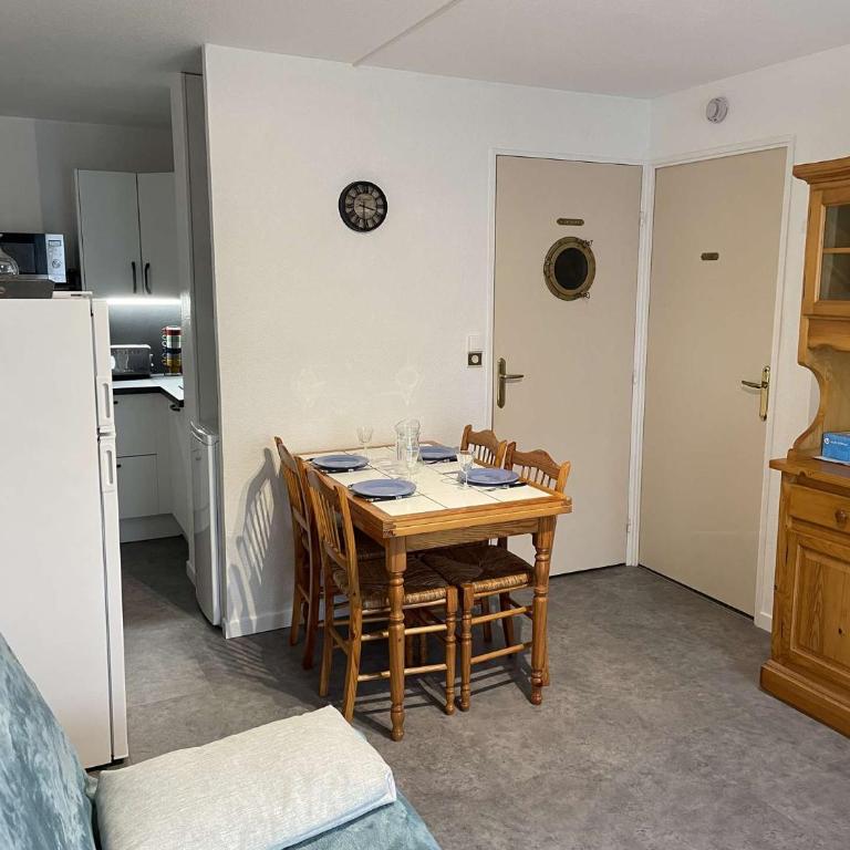 HI040-112 Appart 2 pièces - cabine 4 couchages SAINT HILAIRE DE RIEZ - Apartamento de 1 dormitorio - 6