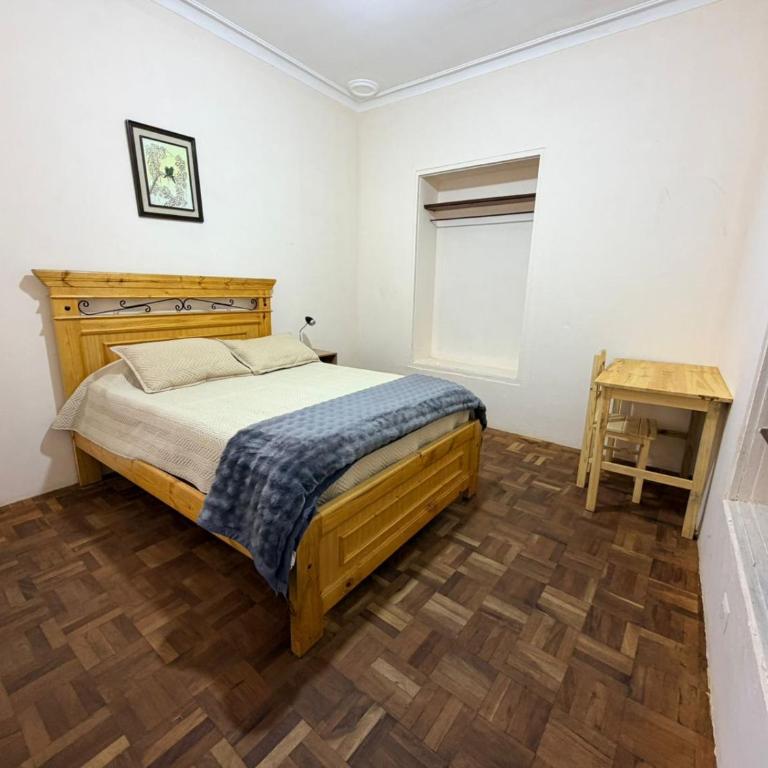 Casa Grau - Double Room with Shared Bathroom - 3