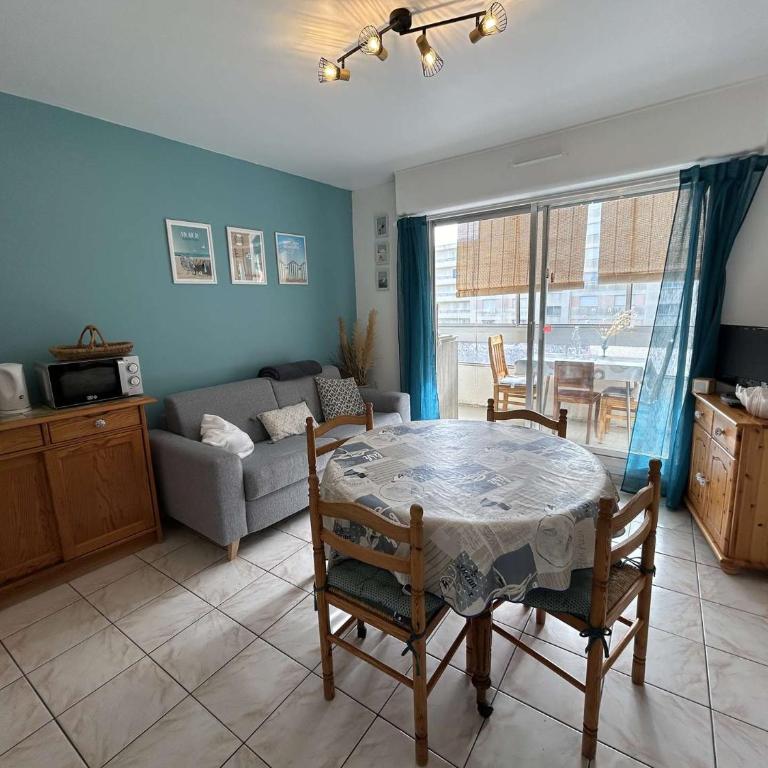 SH280-031 - Appart 2 pièces 5 couchages SAINT HILAIRE DE RIEZ - Appartement 1 Chambre avec Balcon - 8