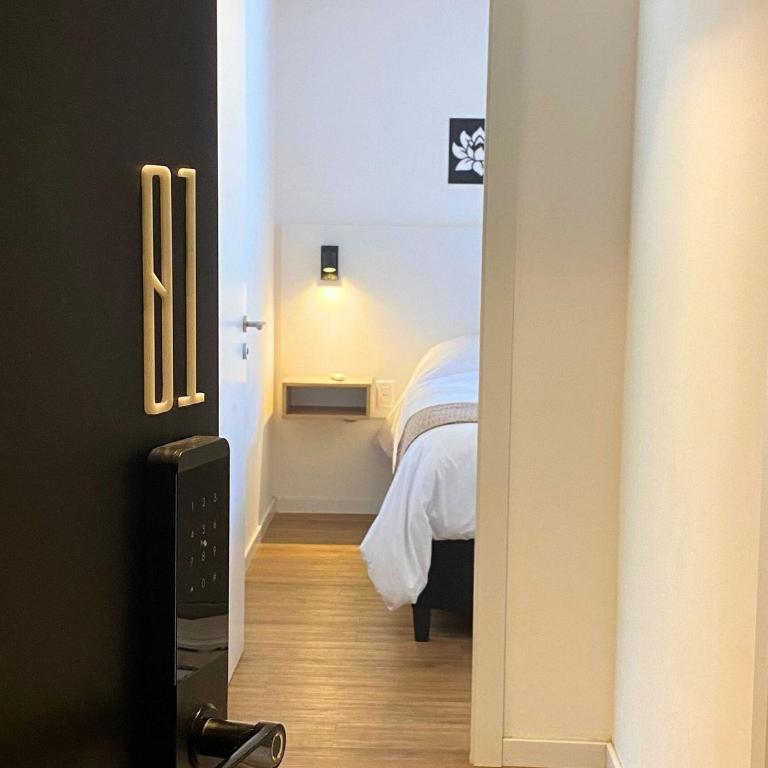Live Suites - One-Bedroom Apartment - Non-Smoking - 5