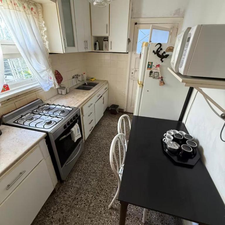Casa para 4 personas Zona Guemes - Casa con 1 dormitorio - 2