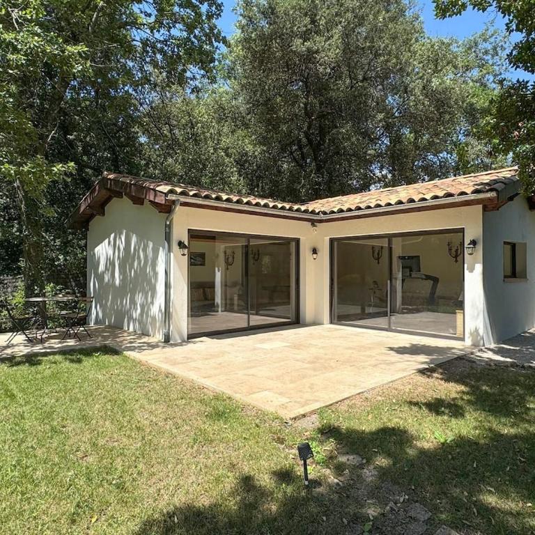 Superbe villa de 5 suites, climatisation, piscine, tennis, hauteurs de St Paul - Villa - 69