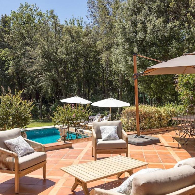 Superbe villa de 5 suites, climatisation, piscine, tennis, hauteurs de St Paul - Villa - 25