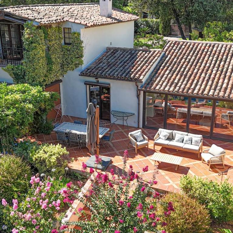 Superbe villa de 5 suites, climatisation, piscine, tennis, hauteurs de St Paul - Villa - 9
