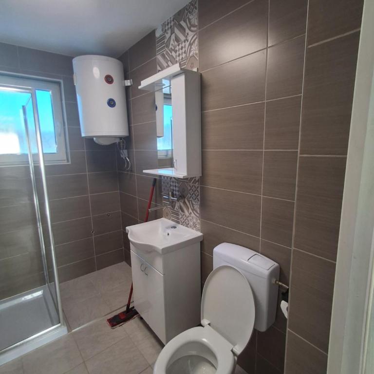 Apartman Sara - One-Bedroom House - 12