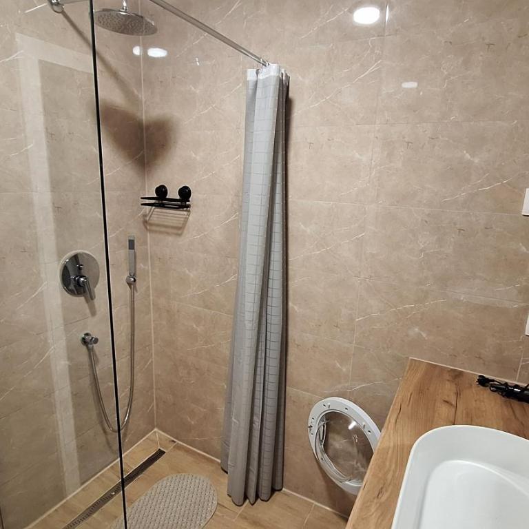 Sunset Apartment - Two-Bedroom Apartment - 3