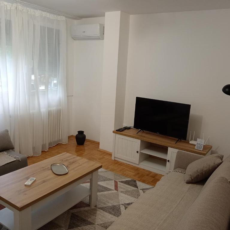 Domenica Apartment - Apartman sa Balkonom - 5