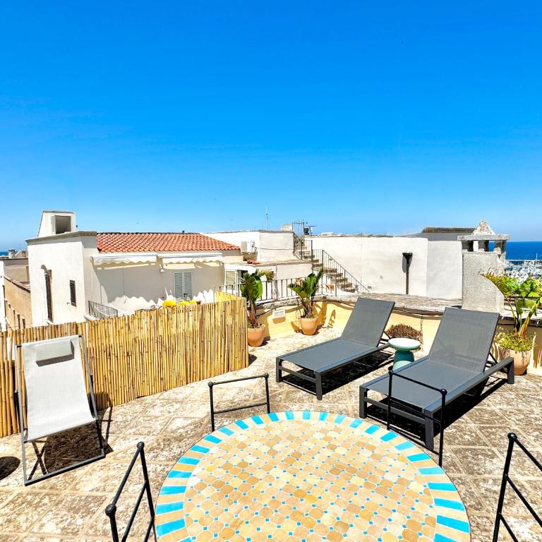 La Torretta - Authentic Historic House with Panoramic Sea-View Terrace in Otranto Old Town - Marea Stays Collection - Casa con 2 Camere da Letto - 9