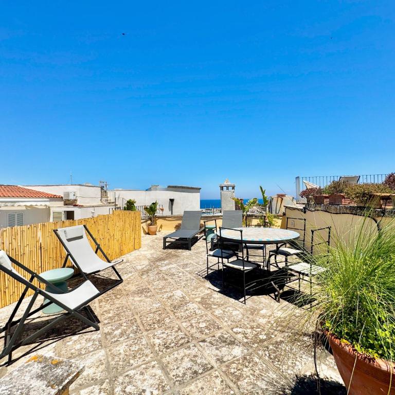 La Torretta - Authentic Historic House with Panoramic Sea-View Terrace in Otranto Old Town - Marea Stays Collection - Casa con 2 Camere da Letto - 17