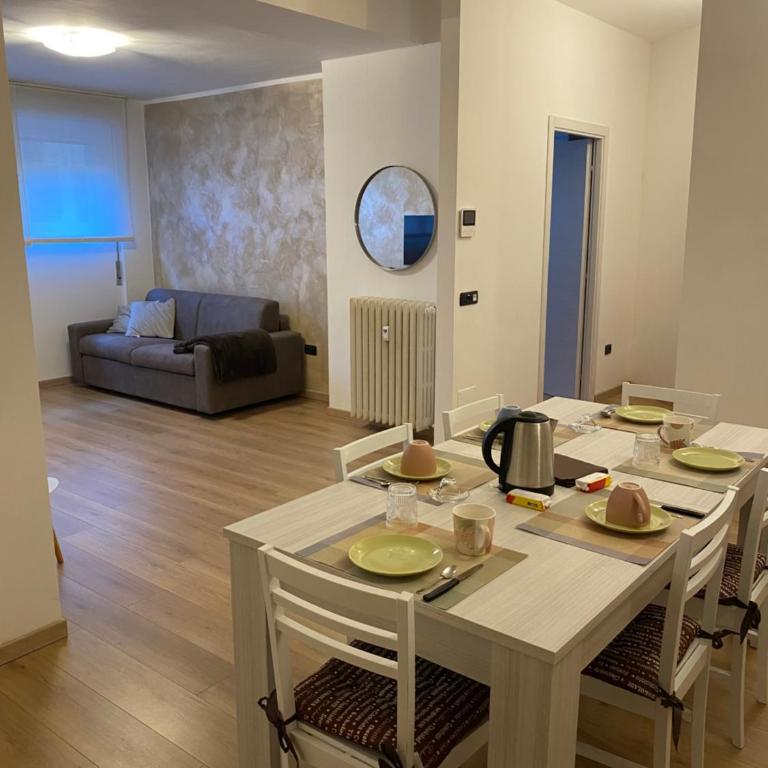 Viale Apartment Tirano - Two-Bedroom Apartment - 18