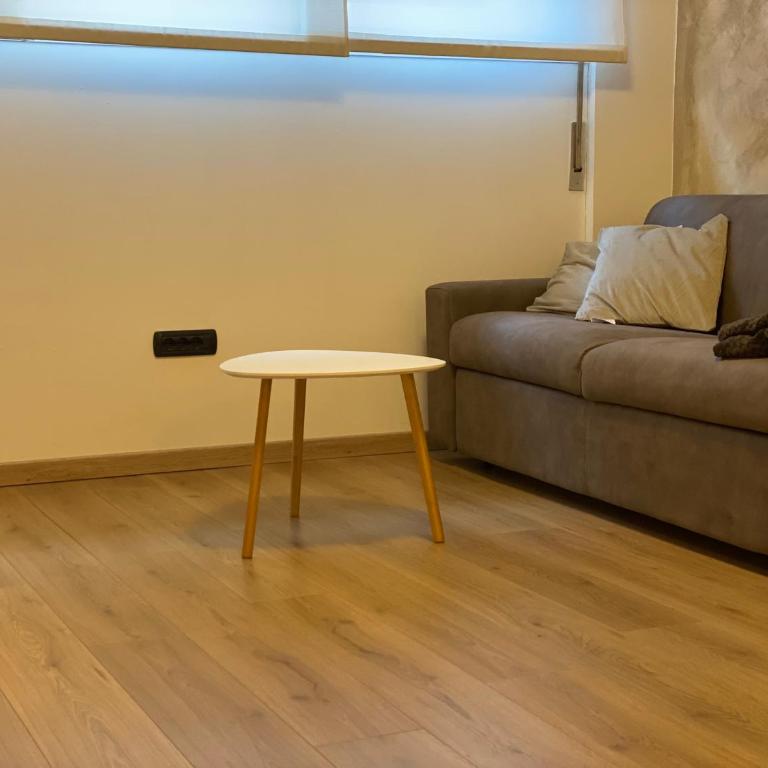 Viale Apartment Tirano - Two-Bedroom Apartment - 13