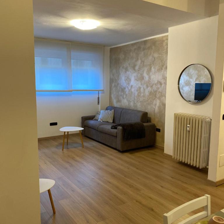 Viale Apartment Tirano - Two-Bedroom Apartment - 12