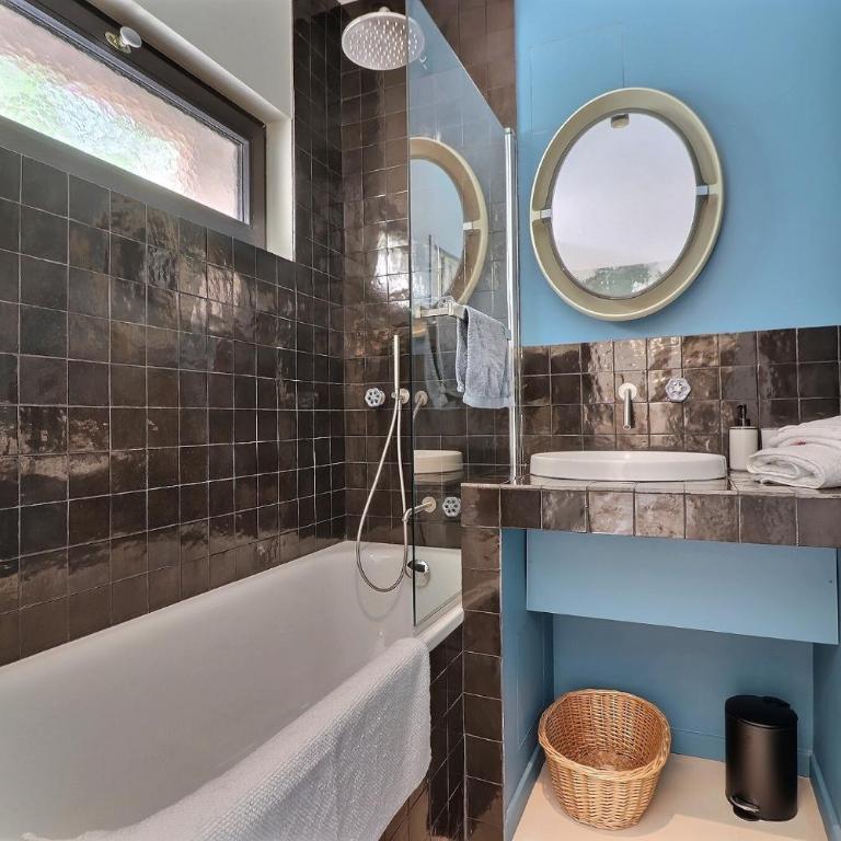 Chatvasana - Chambre Double avec Salle de Bains Privative - 5