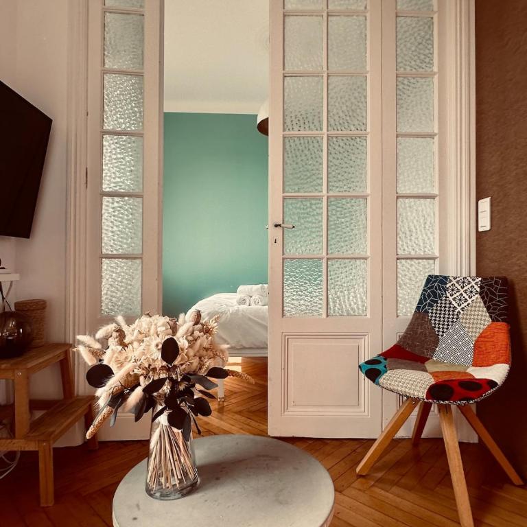 Cosy et Lumineux 2 pieces au Cœur de Nice - Appartement 1 Chambre - Vue sur Ville - 3