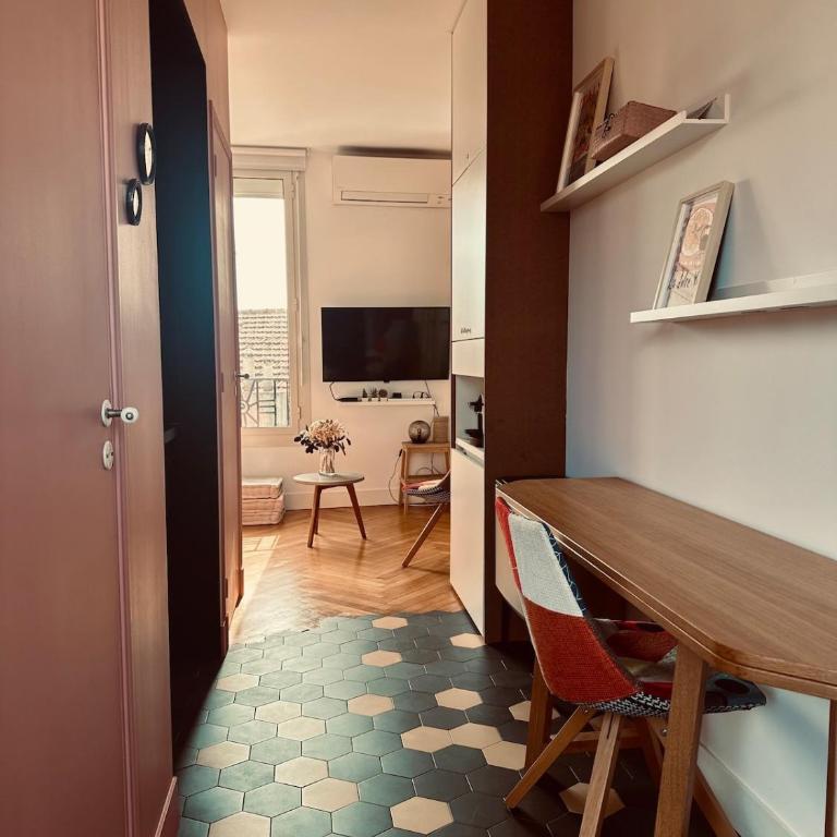 Cosy et Lumineux 2 pieces au Cœur de Nice - Appartement 1 Chambre - Vue sur Ville - 11
