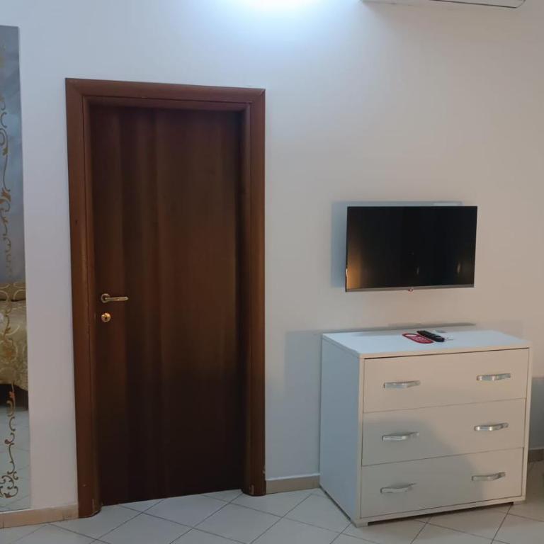 B&B LA CONIGLIERA - Camera Deluxe (2 Adulti + 1 Bambino) - 4