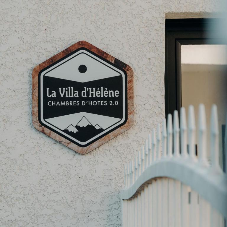 Le Gîte D'Hélène Cluses - Meublé de tourisme 4 étoiles - 12 personnes - 4 chambres - Maison 4 Chambres - 3