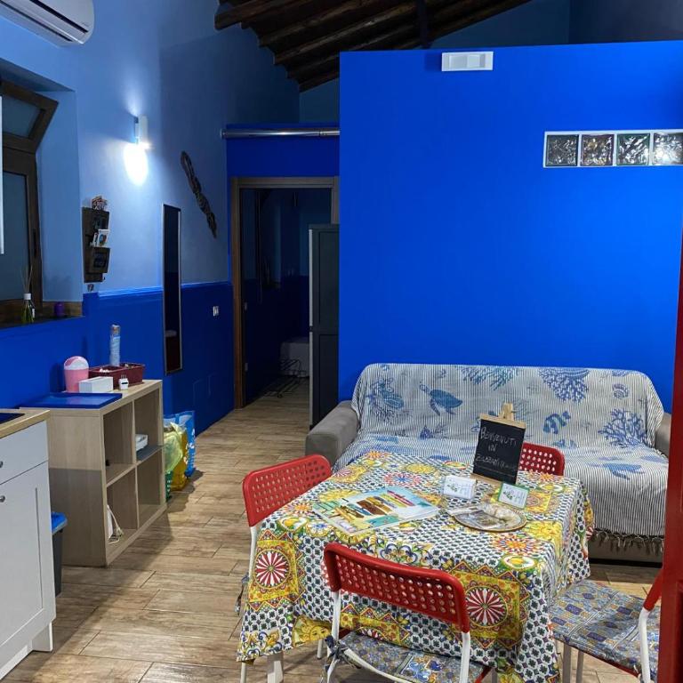 ZazzamitaHouse - One-Bedroom House - 15