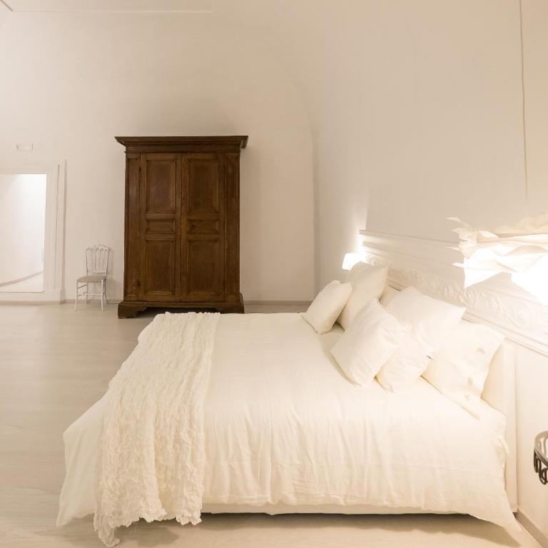 Palazzo Venusio - Camera Familiare con Bagno Privato - 17