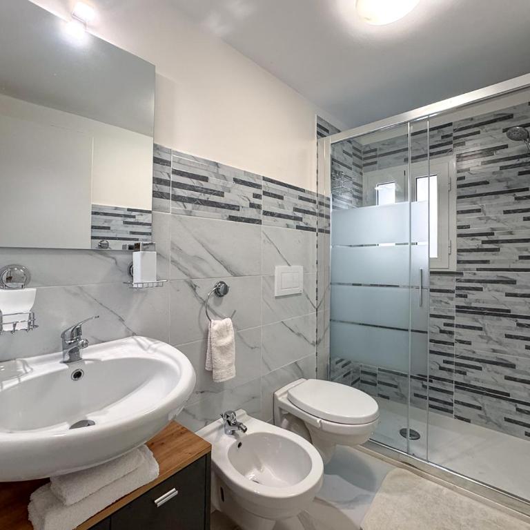 Le 3 Gemme II - One-Bedroom Apartment - 4