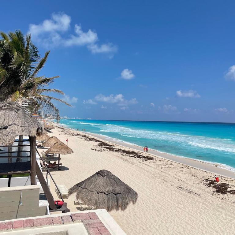 Comoda Suite Cancun - BEACH CONDO - 6PX - Apartment - 49