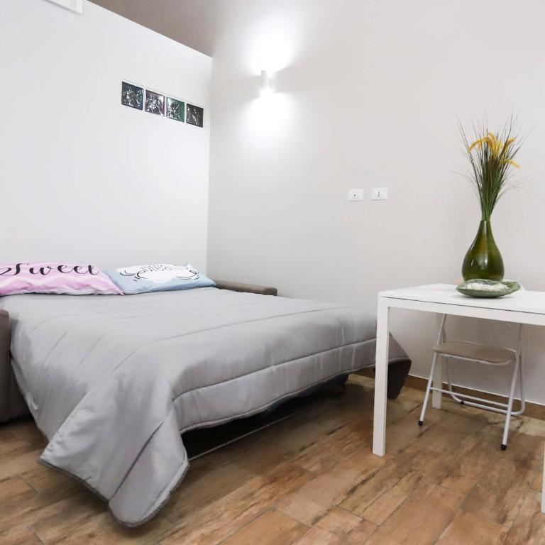 ZazzamitaHouse - One-Bedroom House - 46