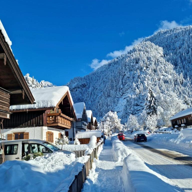 Alpenwohnung "Zum Schorschi" mit Bergblick I voll ausgestattet I ruhige Lage - Apartment mit 2 Schlafzimmern - 5