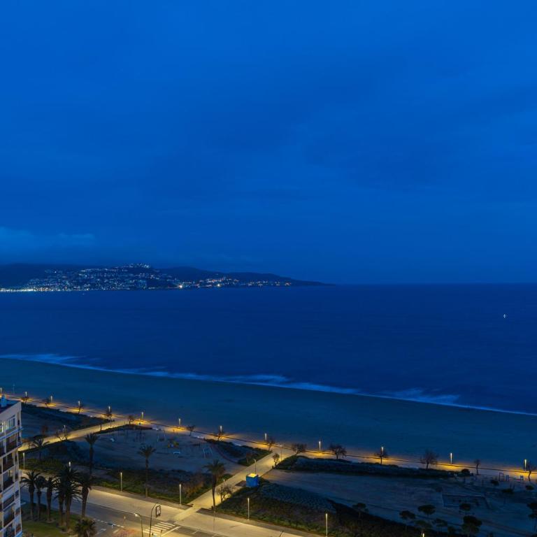 MI 18- GREAT SEEVIEWS , FIRST line seefront , NEW APPARTMENT - Estudio Familiar - 21