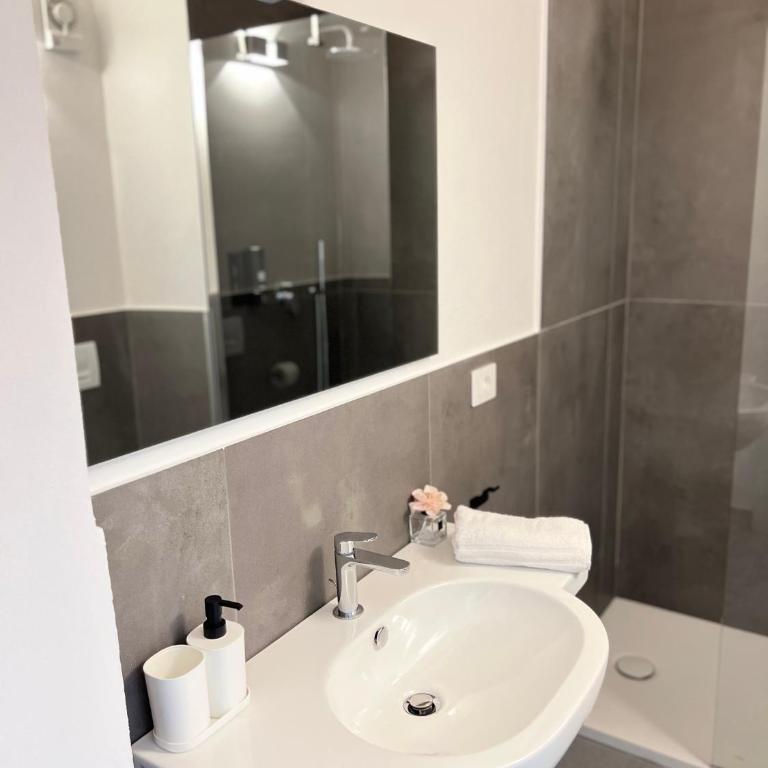 R&V Apartments - Nel cuore di La Spezia - One-Bedroom Apartment - 13