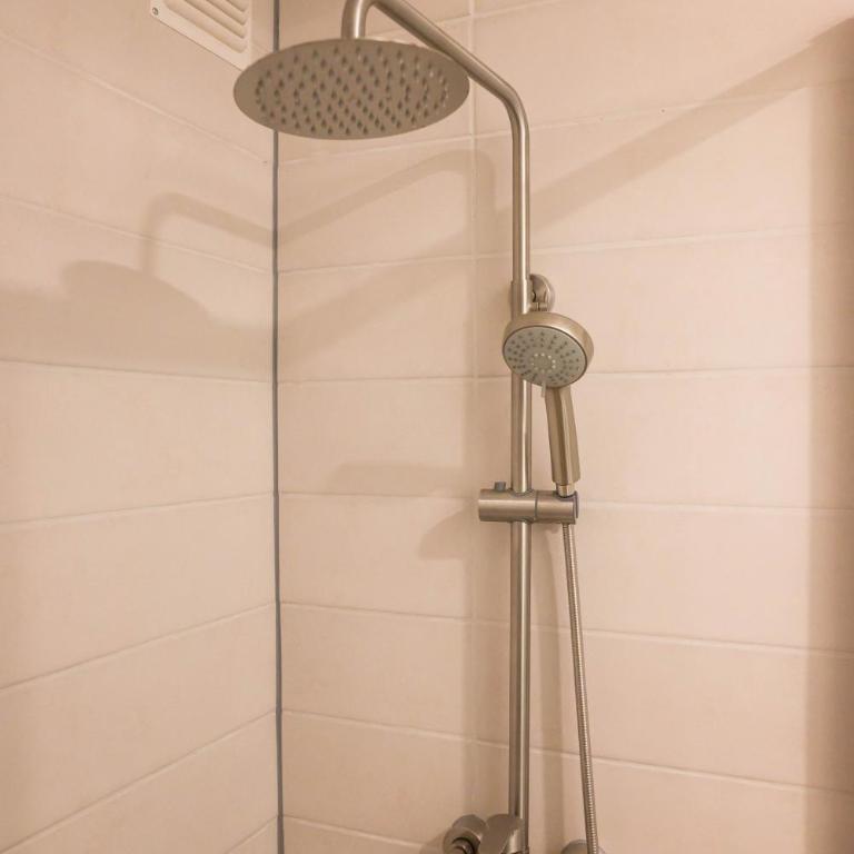 Spacious 2BR 2BA in Providencia Perfect for Groups - Apartment - 15