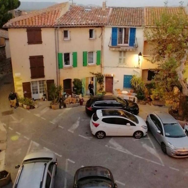 Appartement lumineux au cœur du village - Appartement 2 Chambres - 9